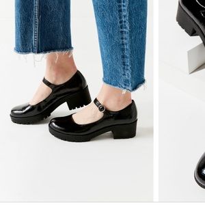 Daria treaded Mary Janes